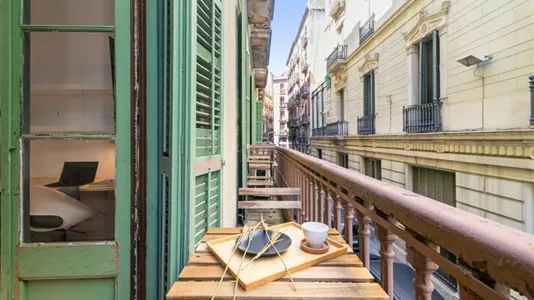 Rooms in Barcelona Ciutat Vella - photo 5