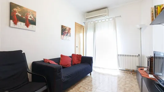 Rooms in Barcelona Sants-Montjuïc - photo 4