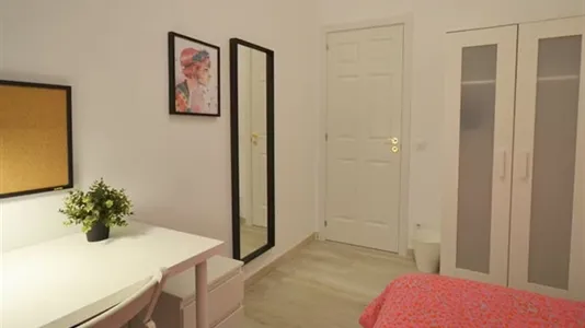 Rooms in Madrid Chamberí - photo 5