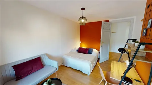 Rooms in Bordeaux - photo 3