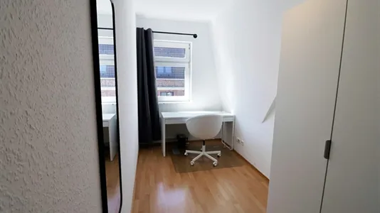 Rooms in Erfurt - photo 2