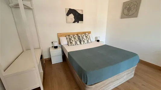 Rooms in L'Hospitalet de Llobregat - photo 1