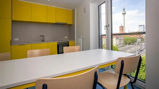 Rooms in Berlin Mitte - photo 2