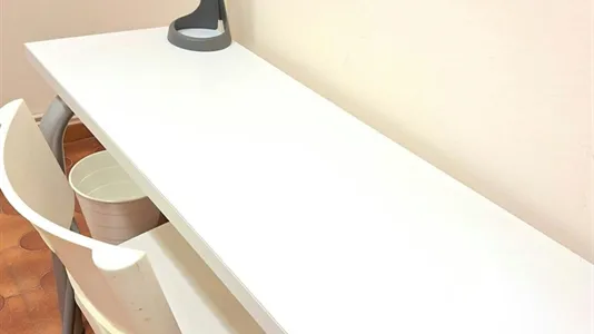 Rooms in Barcelona Sants-Montjuïc - photo 7