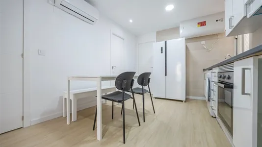 Rooms in el Camí de Vera - photo 7