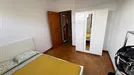 Room for rent, Porto (Distrito), &lt;span class=&quot;blurred street&quot; onclick=&quot;ProcessAdRequest(13560766)&quot;&gt;&lt;span class=&quot;hint&quot;&gt;See streetname&lt;/span&gt;[xxxxxxxxxxxxx]&lt;/span&gt;