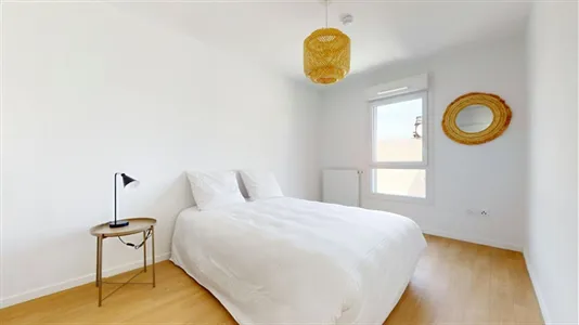 Apartments in Clermont-Ferrand - photo 3