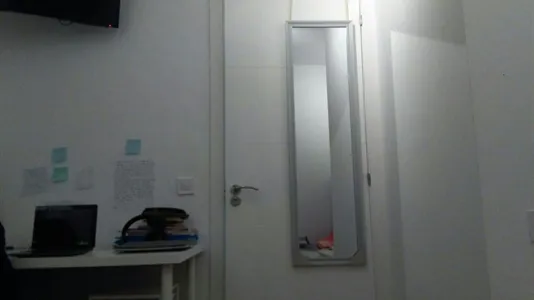 Rooms in Oviedo - photo 5