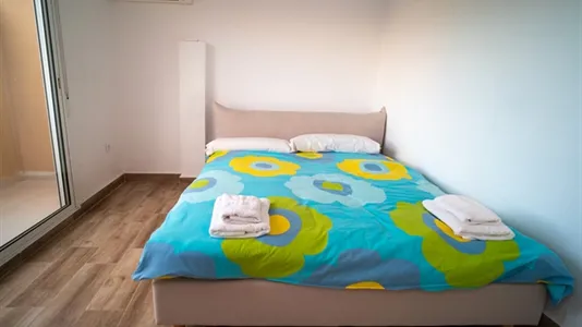 Apartments in Valencia Ciutat Vella - photo 8