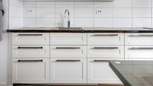 Apartments in Husie - photo 4