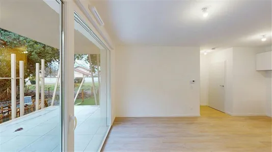 Apartments in Grenoble - photo 4