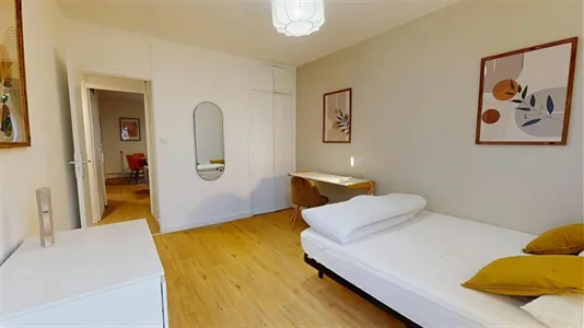 Rooms in Lyon - photo 3