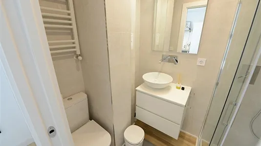 Rooms in Bilbao - photo 9