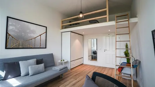 Rooms in Cologne Innenstadt - photo 3
