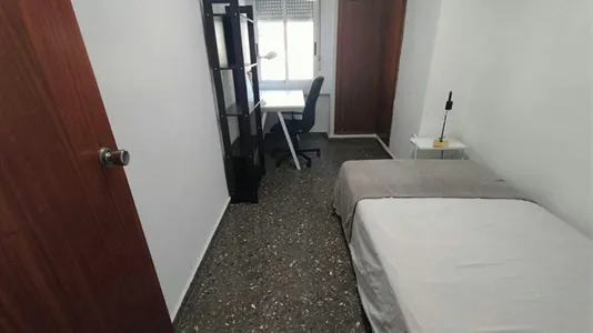 Rooms in Valencia La Zaidía - photo 8