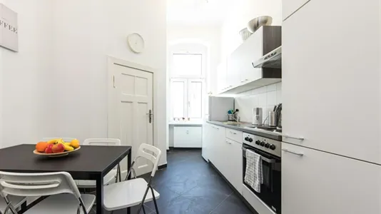 Rooms in Berlin Charlottenburg-Wilmersdorf - photo 9