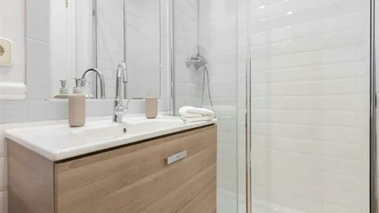 Rooms in Madrid Centro - photo 3
