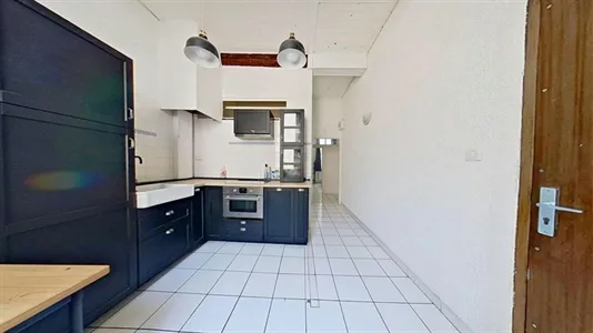 Apartments in Montpellier - photo 2