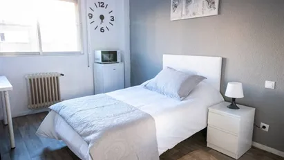 Room for rent in Alcalá de Henares, Comunidad de Madrid