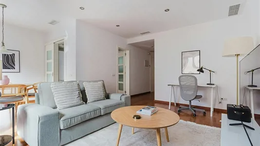 Apartments in Barcelona Sarrià-St. Gervasi - photo 2