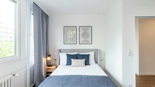 Apartments in Berlin Charlottenburg-Wilmersdorf - photo 2