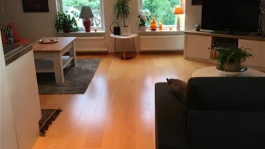 Houses in Kungsbacka - photo 1