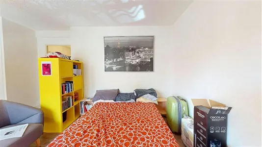 Apartments in Toulouse - photo 10