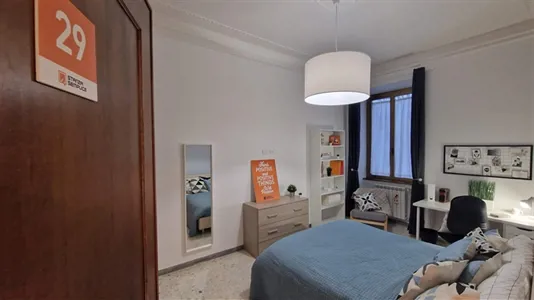 Rooms in Roma Municipio VII – Appio-Latino/Tuscolano/Cinecittà - photo 1