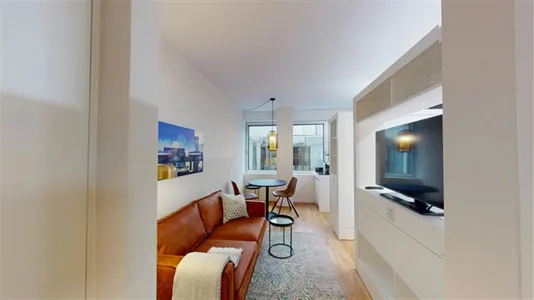 Apartments in Zürich Distrikt 9 - photo 5