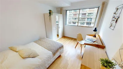 Room for rent in Paris 17ème arrondissement, Paris