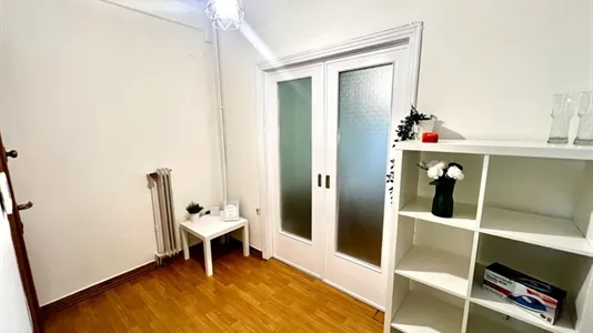 Rooms in Athens Ampelokipoi - photo 10