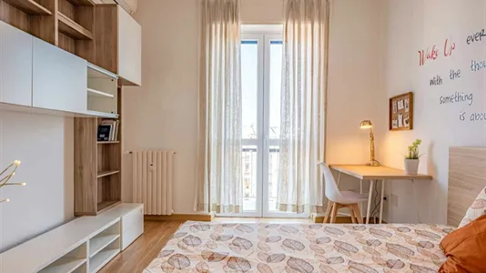 Rooms in Milano Zona 5 - Vigentino, Chiaravalle, Gratosoglio - photo 8