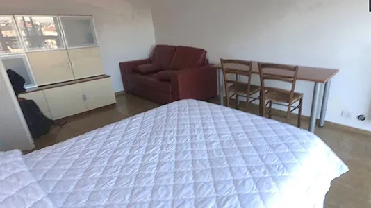 Apartments in Milano Zona 5 - Vigentino, Chiaravalle, Gratosoglio - photo 4