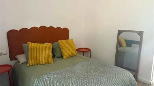 Rooms in Cerdanyola del Vallès - photo 3