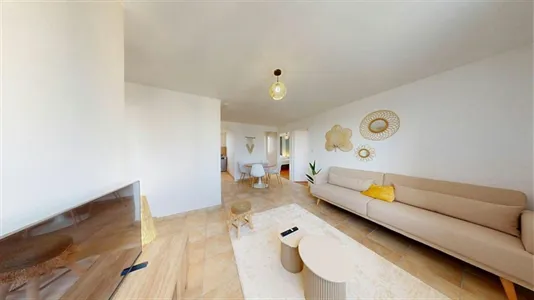 Rooms in Lyon - photo 9