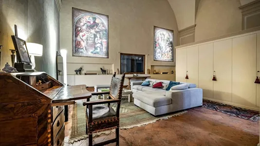 Apartments in Florence - photo 2