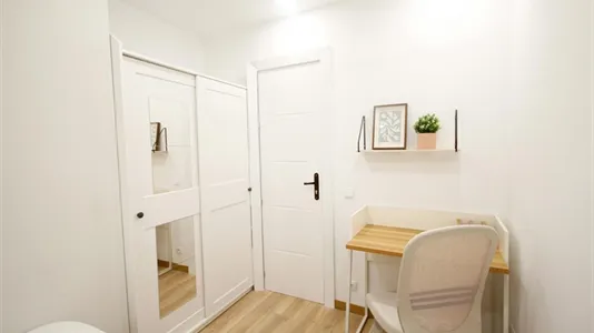 Rooms in Barcelona Sarrià-St. Gervasi - photo 9