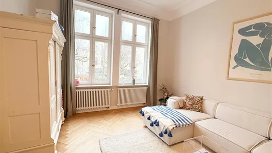 Apartments in Berlin Mitte - photo 2