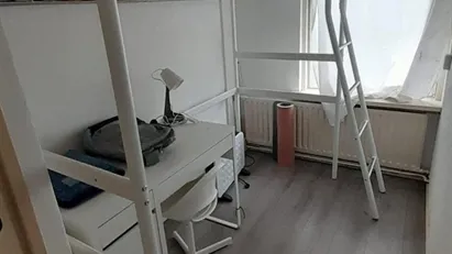 Room for rent in Nissewaard, South Holland