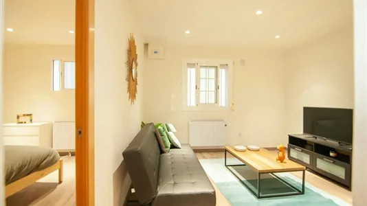Apartments in Barcelona Sants-Montjuïc - photo 1