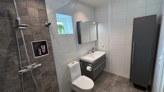 Houses in Ale - photo 10