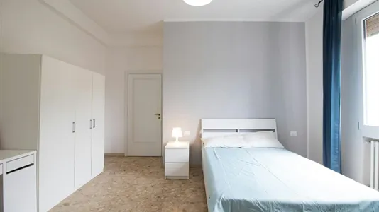 Rooms in Florence - photo 4