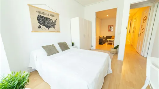 Rooms in Bilbao - photo 2