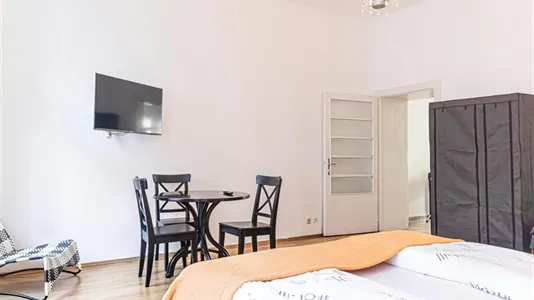 Apartments in Vienna Favoriten - photo 5