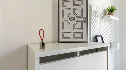 Room for rent in Milano Zona 9 - Porta Garibaldi, Niguarda, Milan