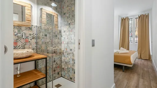 Apartments in Madrid Centro - photo 2