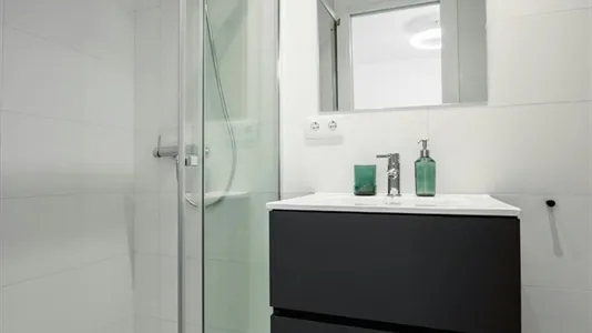 Rooms in Valencia Algirós - photo 7