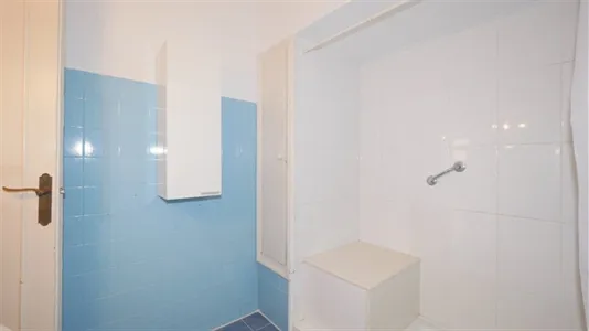 Rooms in Barcelona Les Corts - photo 9