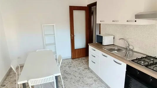 Rooms in Bari - photo 5