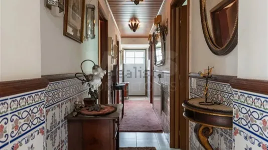 Houses in Caldas da Rainha - photo 10